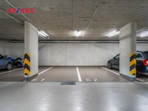 Pronájem bytu 2+kk, Praha - Kamýk, Zimova, 55 m2