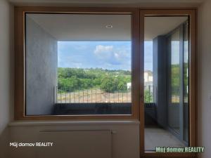 Pronájem bytu 2+kk, Praha - Radlice, U Komína, 54 m2