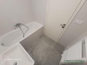 Pronájem bytu 2+kk, Praha - Radlice, U Komína, 54 m2