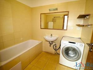 Pronájem bytu 2+kk, Praha - Sedlec, Kamýcká, 55 m2