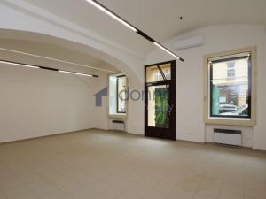 Pronájem obchodního prostoru, Praha, Rumunská, 57 m2