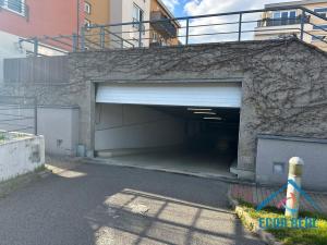 Pronájem garážového stání, Jesenice, Nákupní, 12 m2