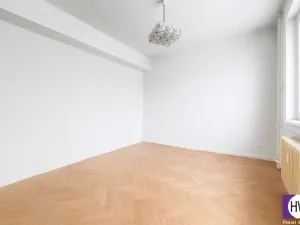 Prodej bytu 4+1, Praha - Vršovice, Kubánské náměstí, 83 m2