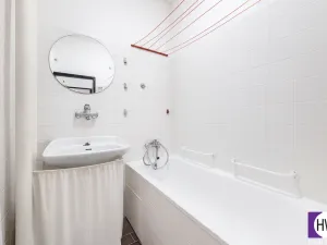 Prodej bytu 4+1, Praha - Vršovice, Kubánské náměstí, 83 m2