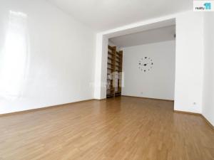 Pronájem bytu 2+1, Přerov - Přerov I-Město, nám. Svobody, 62 m2