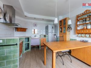 Prodej bytu 3+1, Karlovy Vary - Bohatice, Fričova, 105 m2
