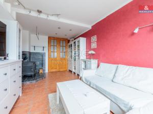 Prodej bytu 3+1, Karlovy Vary - Bohatice, Fričova, 105 m2