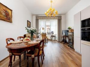 Prodej bytu 2+kk, Praha - Vinohrady, Slezská, 54 m2