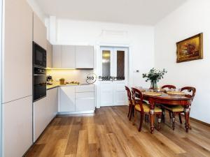Prodej bytu 2+kk, Praha - Vinohrady, Slezská, 54 m2