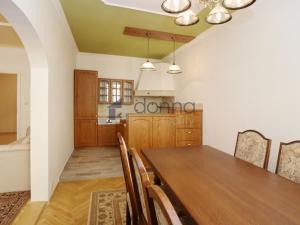 Pronájem bytu 2+1, Praha, Mostecká, 73 m2