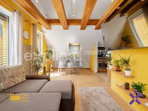 Prodej bytu 3+1, Zlín - Mladcová, Pastviska, 77 m2