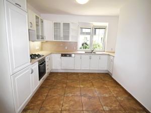 Pronájem rodinného domu, Průhonice, Pod Valem II., 300 m2