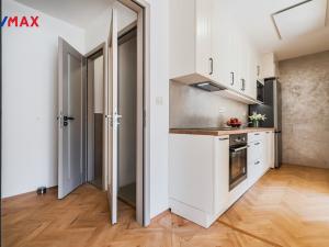 Pronájem bytu 2+1, Praha - Strašnice, Vykáňská, 54 m2