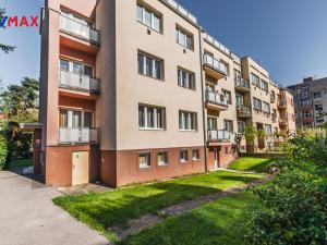 Pronájem bytu 2+1, Praha - Strašnice, Vykáňská, 54 m2