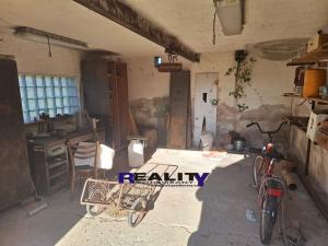 Prodej rodinného domu, Krupá, 210 m2