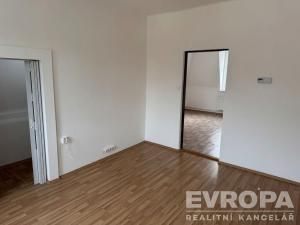 Pronájem bytu 2+1, Liberec, 28. října, 52 m2
