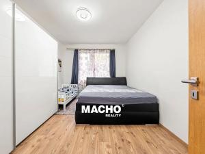 Prodej bytu 3+kk, Praha - Letňany, Křivoklátská, 98 m2