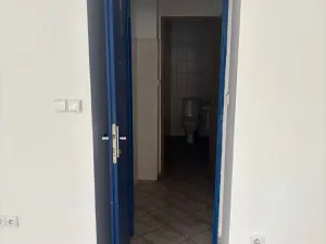 Pronájem obchodního prostoru, Náměšť nad Oslavou, Masarykovo nám., 35 m2