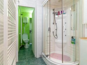Prodej rodinného domu, Hovorany, 180 m2
