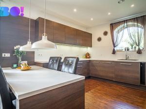 Prodej rodinného domu, Baška - Kunčičky u Bašky, 270 m2