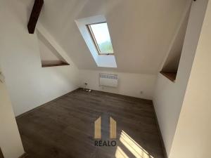 Pronájem bytu 2+1, Jihlava, Hůlová, 56 m2