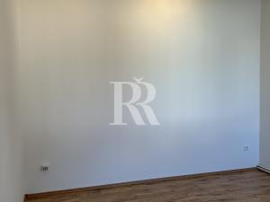 Pronájem bytu 2+1, Liberec, Hodkovická, 68 m2