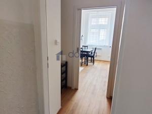 Pronájem bytu 1+1, Praha, Nad sokolovnou, 24 m2