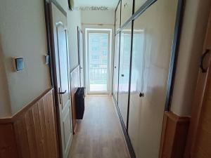 Pronájem bytu 2+1, České Budějovice - České Budějovice 7, Komenského, 70 m2