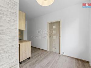 Prodej bytu 2+1, Ústí nad Labem - Severní Terasa, Kmochova, 60 m2