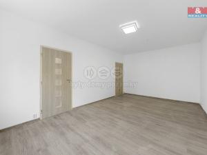 Prodej bytu 2+1, Ústí nad Labem - Severní Terasa, Kmochova, 60 m2