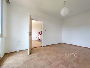 Pronájem bytu 1+1, Písek - Budějovické Předměstí, nábřeží 1. máje, 39 m2