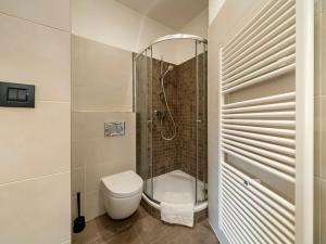Prodej bytu 2+kk, Praha - Staré Město, U obecního dvora, 70 m2