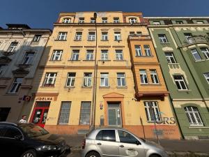 Prodej bytu 1+1, Praha - Košíře, Brožíkova, 43 m2