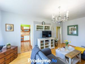 Prodej bytu 3+1, Praha - Kamýk, Zárubova, 84 m2