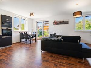 Prodej rodinného domu, Králův Dvůr - Levín, Na Lucberku, 98 m2