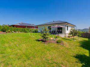 Prodej rodinného domu, Králův Dvůr - Levín, Na Lucberku, 98 m2