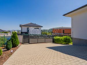 Prodej rodinného domu, Králův Dvůr - Levín, Na Lucberku, 98 m2