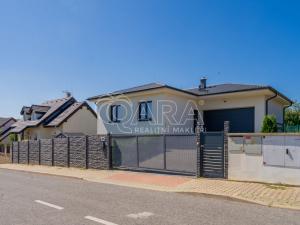 Prodej rodinného domu, Králův Dvůr - Levín, Na Lucberku, 98 m2