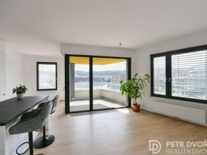 Pronájem bytu 2+kk, Praha - Karlín, Sokolova, 58 m2