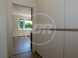 Prodej bytu 4+kk, Praha - Michle, U plynárny, 156 m2