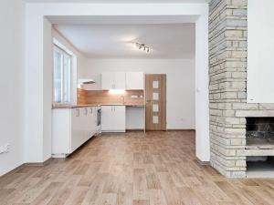 Pronájem bytu 3+1, Horní Jelení, Kolářského, 80 m2