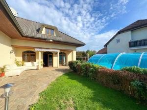 Prodej rodinného domu, Klínec, 345 m2