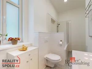 Prodej bytu 2+kk, Karlovy Vary - Stará Role, Svobodova, 62 m2