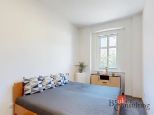 Prodej bytu 2+kk, Karlovy Vary - Stará Role, Svobodova, 62 m2