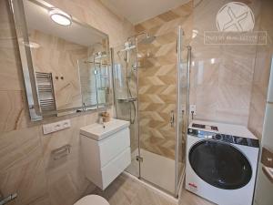 Pronájem bytu 2+1, Praha - Podolí, Podolská, 46 m2