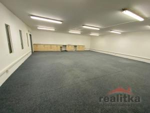 Pronájem obchodního prostoru, Opava - Předměstí, Sadová, 500 m2