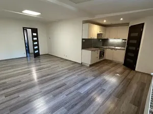 Pronájem bytu 3+kk, Děčín, Přírodní, 75 m2