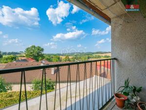 Prodej bytu 4+kk, Jankov, Blanická, 74 m2