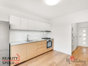 Prodej bytu 3+1, Praha - Modřany, Urbánkova, 76 m2