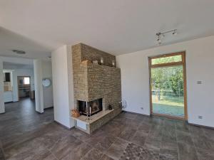 Prodej rodinného domu, Bašť, Okružní, 160 m2